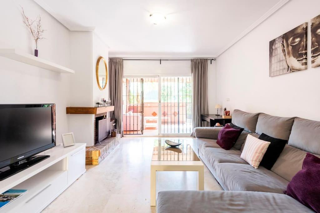 Apartamento En Marbella Guadalmina Primera Linea De Campo De Golf Los Cartujanos Экстерьер фото